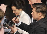 th_99081_Angelina_Jolie_-_The_curious_case_of_Benjamin_Button_-_premiere_in_Berlin_19-1-2009_007_122_100lo.jpg