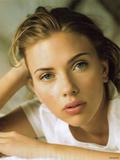 th_62456_vogueoctober2006002az5_123_412lo.jpg