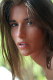 Nessa A in Exemparis g3hhvcdaq4